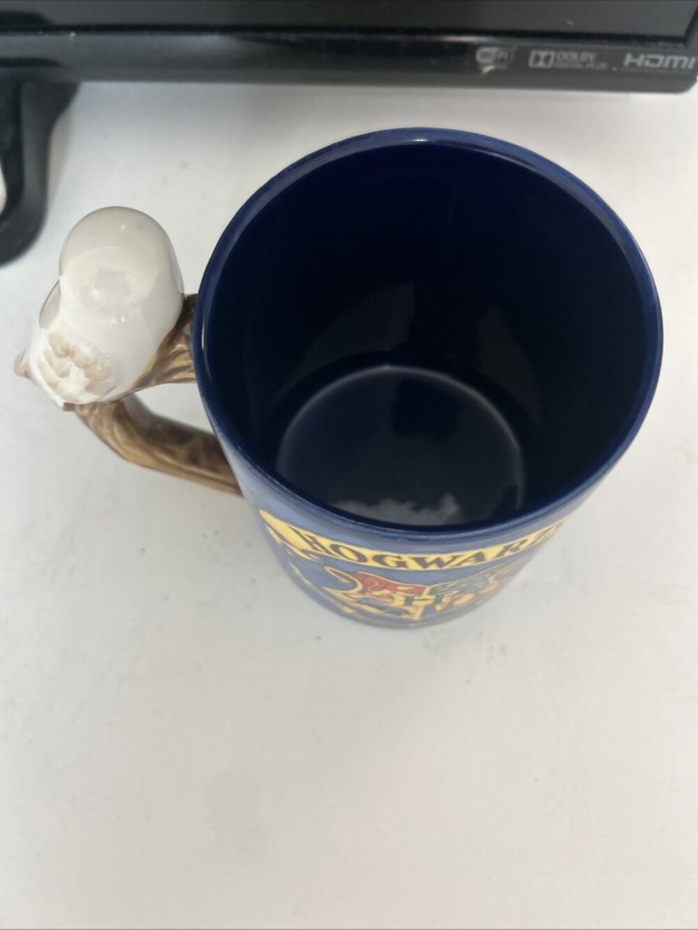Harry Potter Hogwarts House Crest Sculpted Owl Handle Ceramic Coffee Mug 20 Oz - Picture 4 of 7